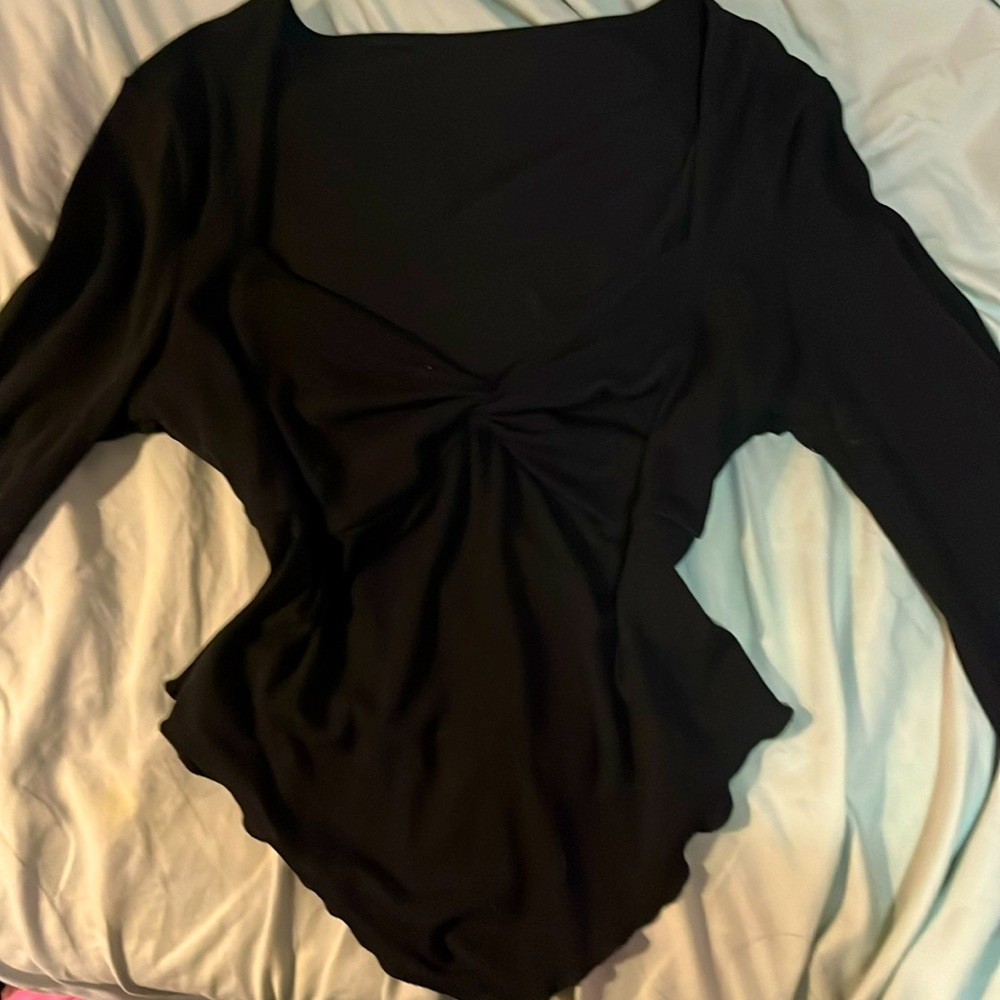 Another black top!